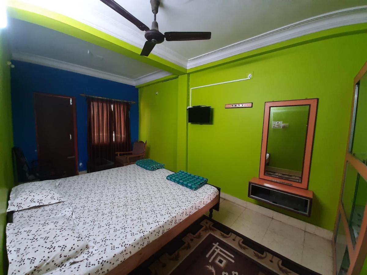 Hotel Lake Queen Rambha Buitenkant foto